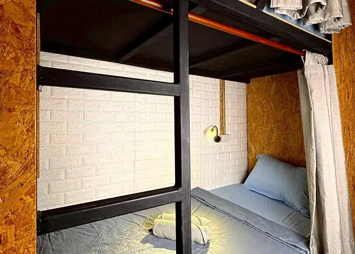 Cozy Bb In With Modern Comforts 방콕
