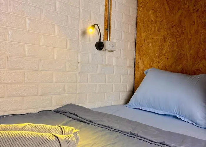 게스트하우스 Cozy Bb In With Modern Comforts 방콕
